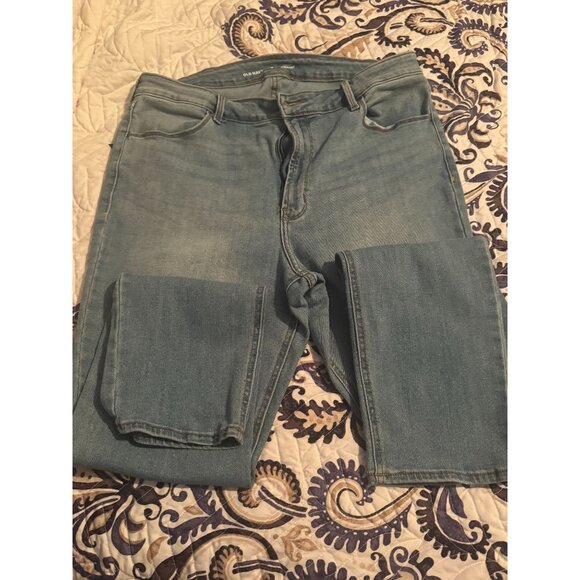 Old Navy Women's Jeans EUC  Size 16 Blue Denim - Picture 4 of 4